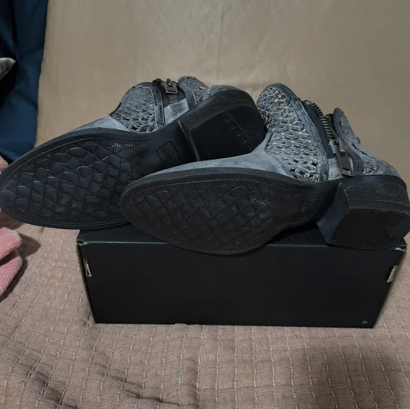 Circle G booties - Picture 4 of 5